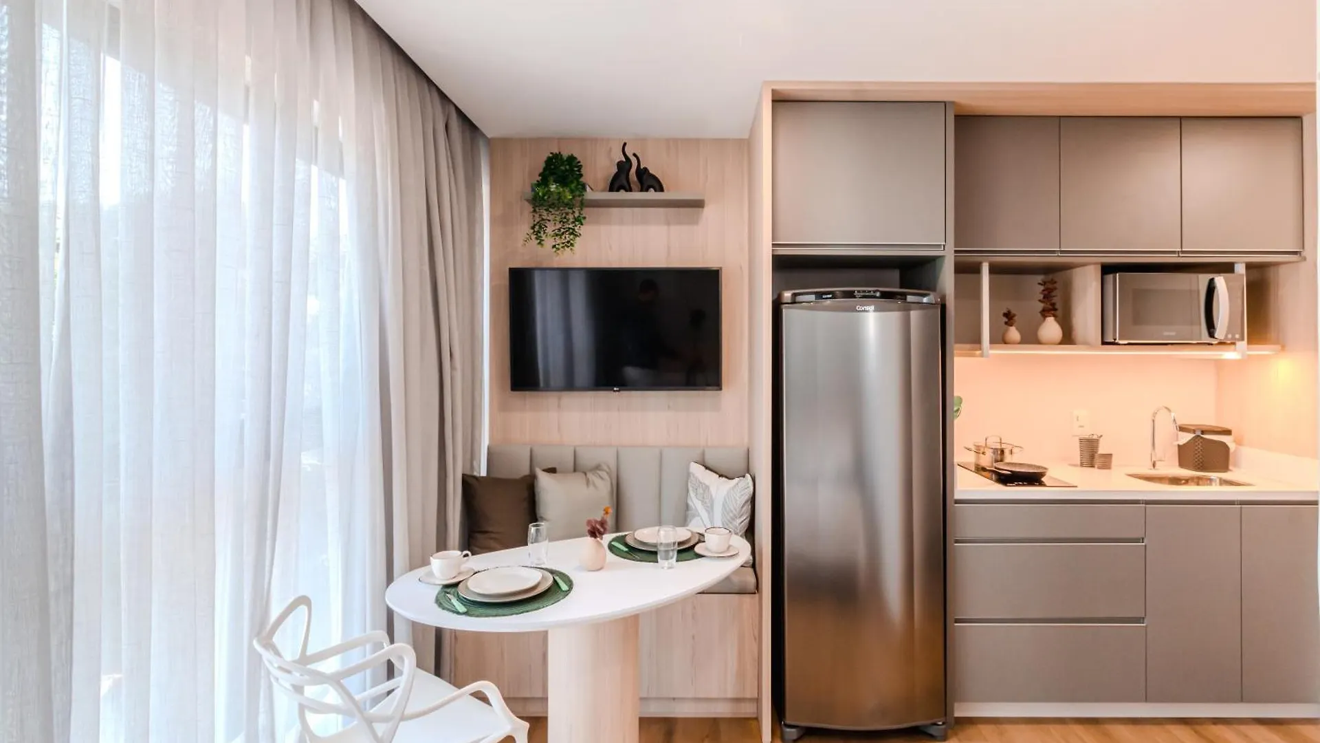 Apartamento Loft Novo Todo Mobiliado Com Wifi Piscina E Proximo A Oktober Blumenau