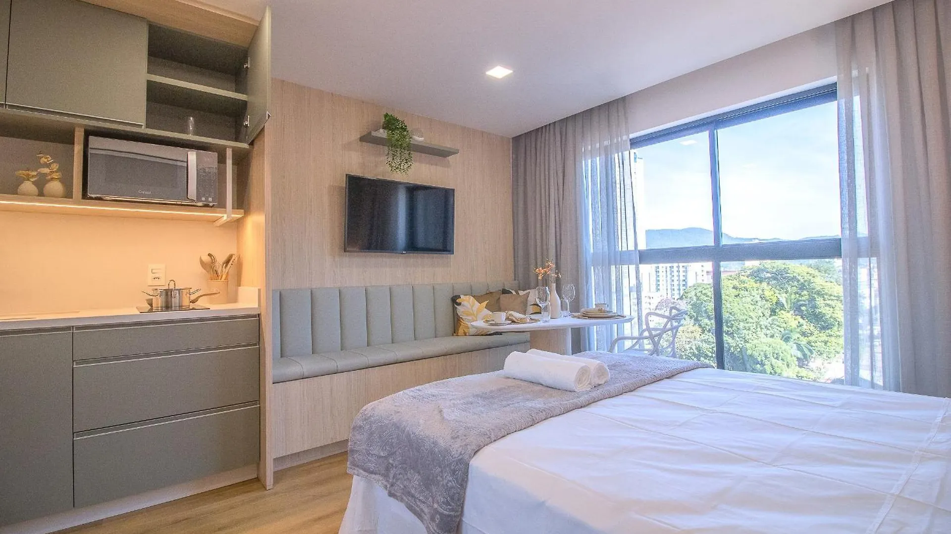 Apartamento Loft Novo Todo Mobiliado Com Wifi Piscina E Proximo A Oktober Blumenau