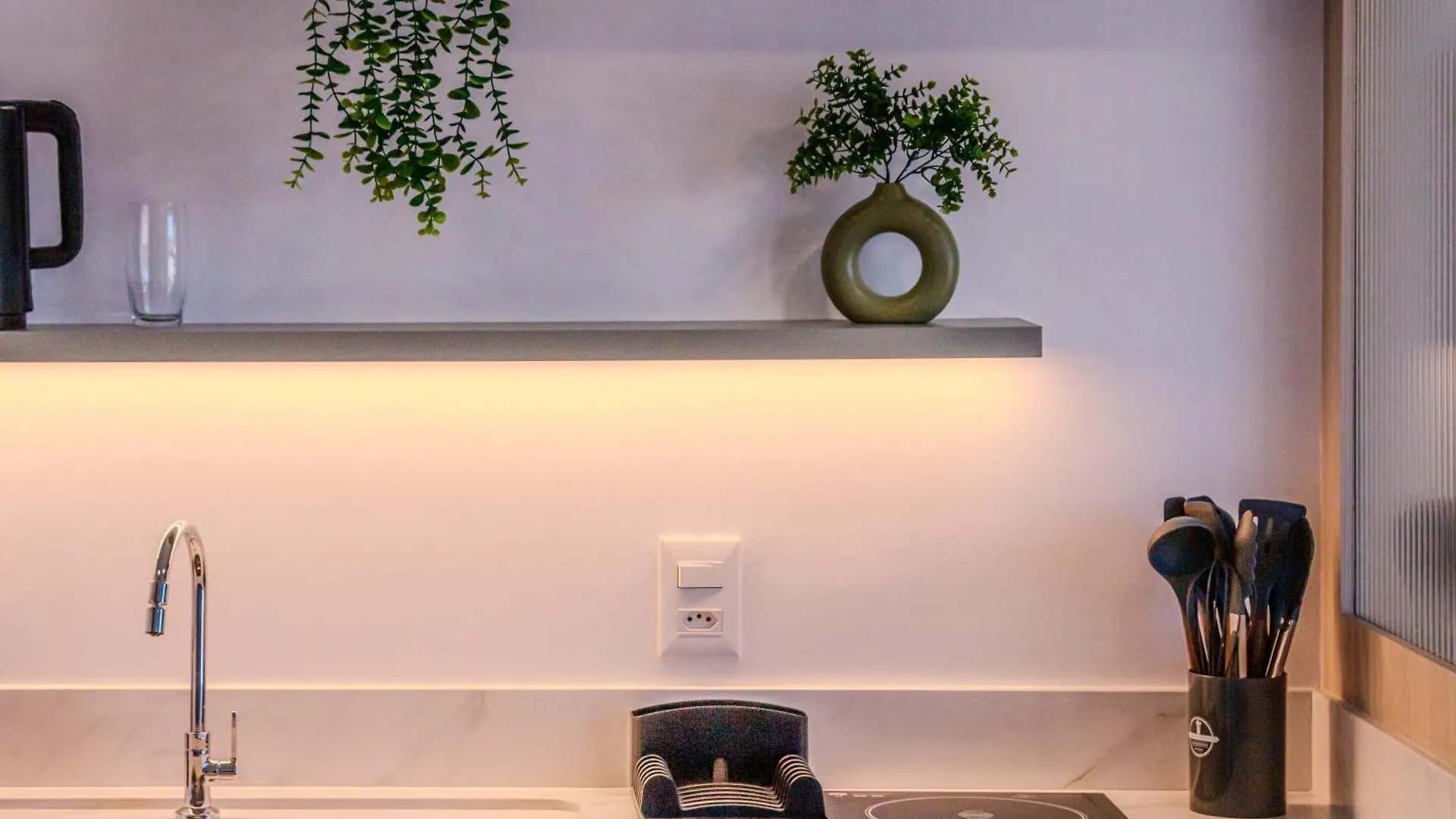 Apartamento Loft Novo Todo Mobiliado Com Wifi Piscina E Proximo A Oktober Blumenau