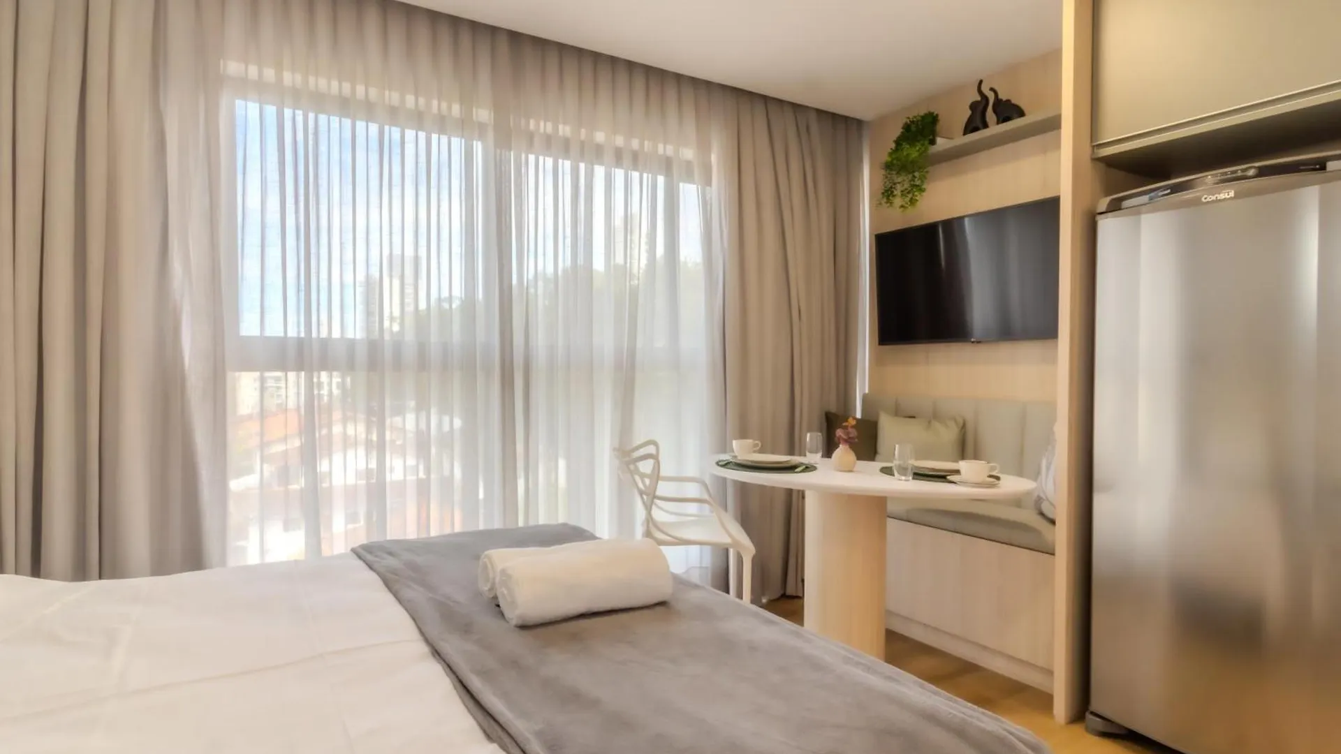Loft Novo Todo Mobiliado Com Wifi Piscina E Proximo A Oktober Lejlighed Blumenau