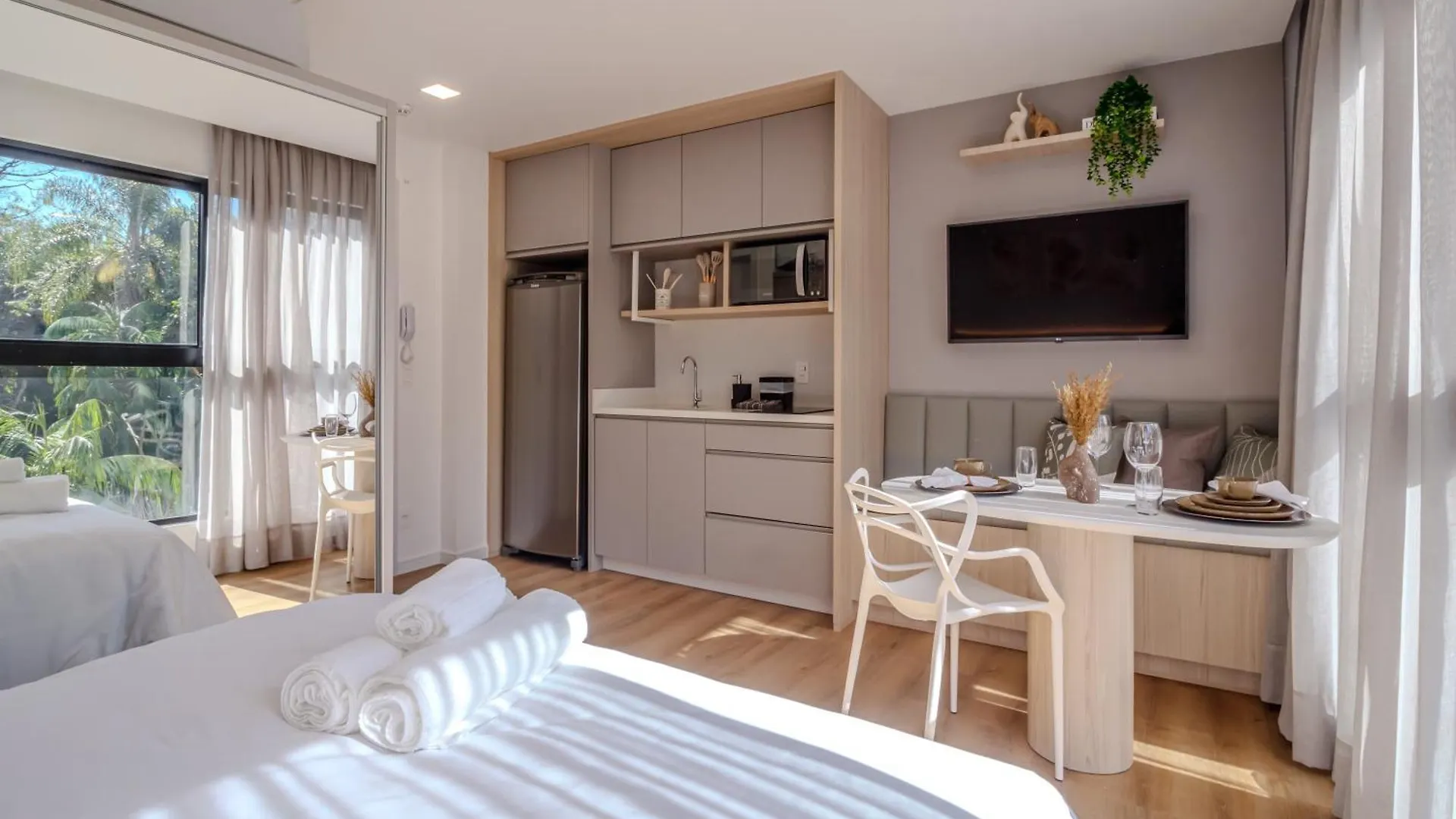 Loft Novo Todo Mobiliado Com Wifi Piscina E Proximo A Oktober Lejlighed Blumenau