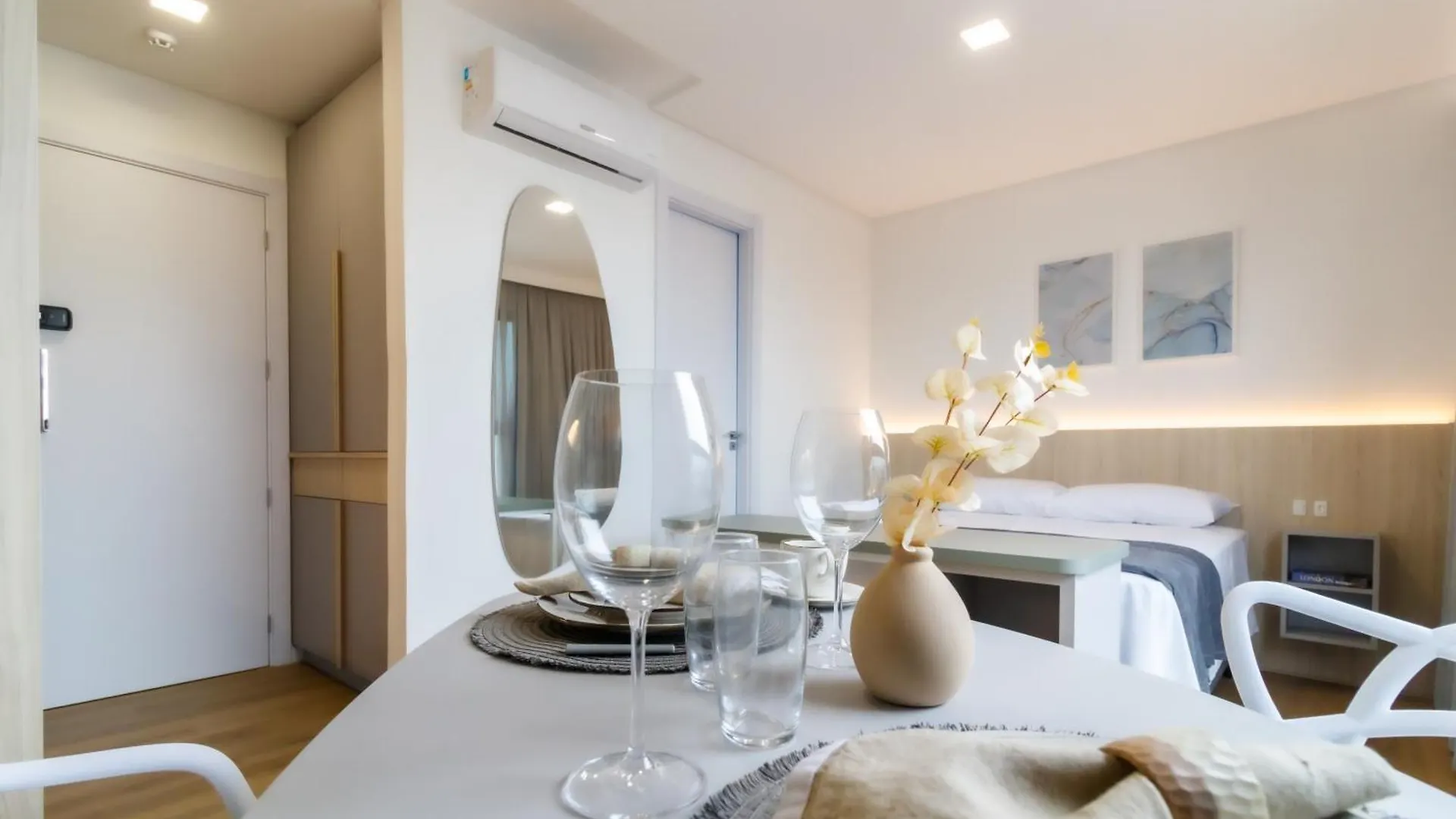 Loft Novo Todo Mobiliado Com Wifi Piscina E Proximo A Oktober Lejlighed Blumenau