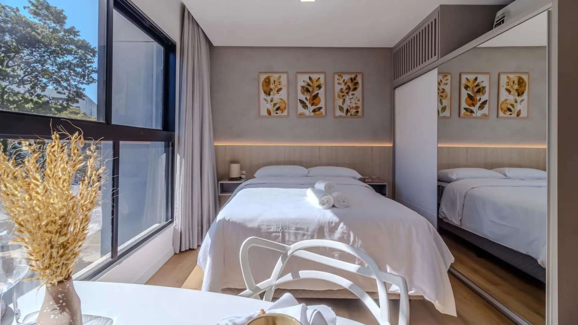 Loft Novo Todo Mobiliado Com Wifi Piscina E Proximo A Oktober Lejlighed Blumenau Brasilien