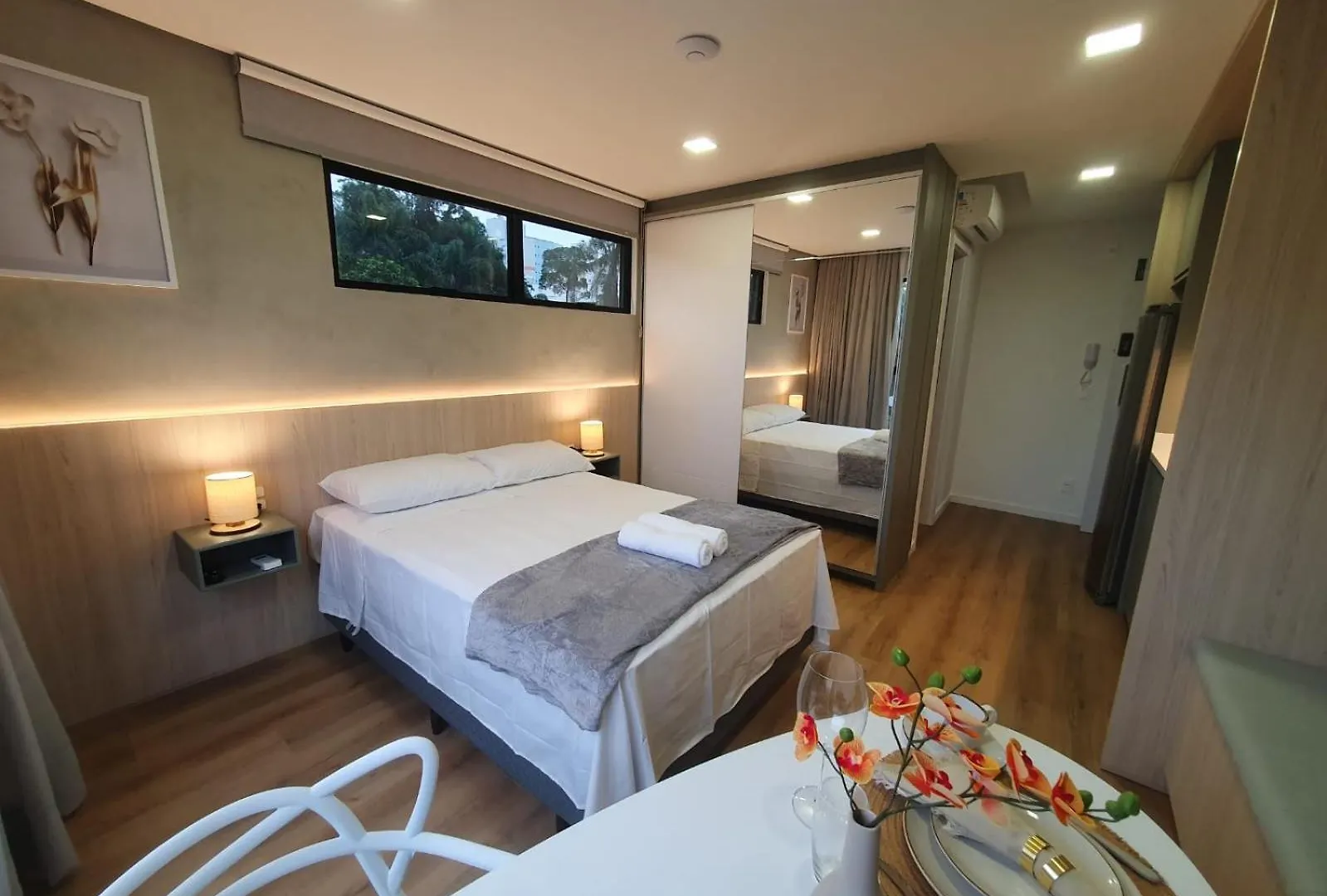 Loft Novo Todo Mobiliado Com Wifi Piscina E Proximo A Oktober Lejlighed Blumenau Brasilien